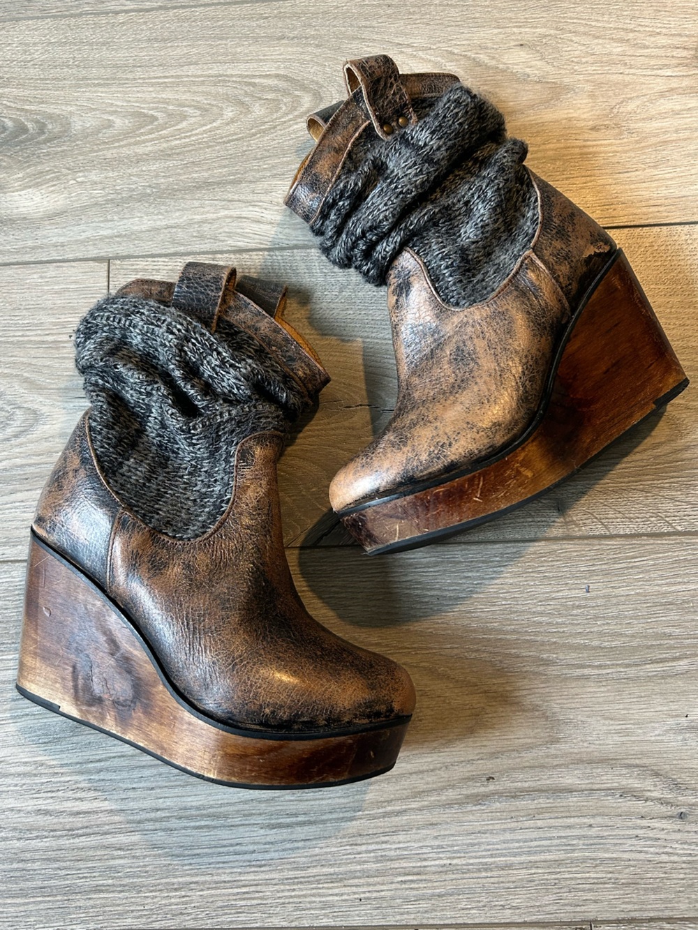 Bed | Stu Cobbler Series Bruges Wooden wedge Boots Size 6
